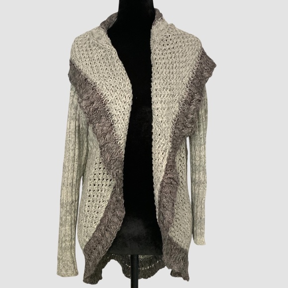 Cabi Crochet Knit Mixed Stitch Grey Brown Cardigan Shawl Cotton Sweater SZ S - Picture 5 of 14